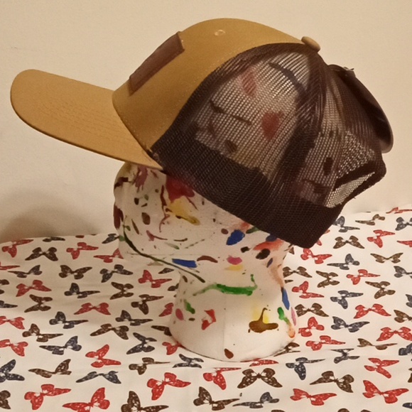 Realtree Snap Back Hat NWT - Picture 5 of 6